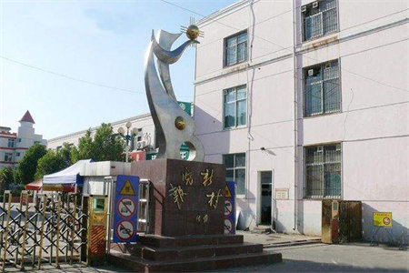 德利源小区3室2厅1卫正房110㎡附房12㎡售价65万